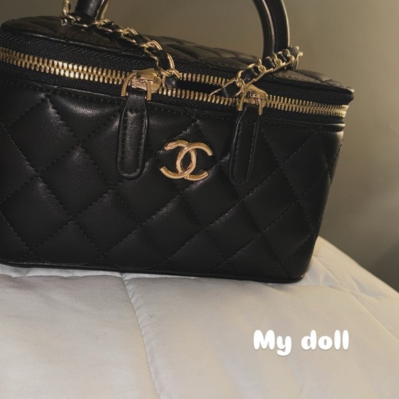 Chanel Black Quilted Cosmetic Case with Gold Accents - Picture 1 of 1